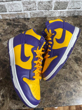 Load image into Gallery viewer, Nike Dunk High Lakers