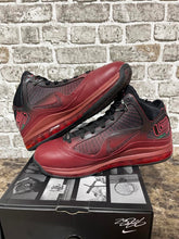 Load image into Gallery viewer, Nike LeBron 7 Christmas (2019)