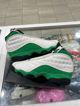 Load image into Gallery viewer, Jordan 13 Retro White Lucky Green (GS)
