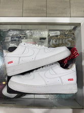 Load image into Gallery viewer, Nike Air Force 1 Low Supreme White