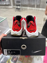 Load image into Gallery viewer, Nike LeBron 12 Heart of a Lion