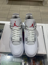 Load image into Gallery viewer, Jordan 4 Retro White Oreo (2021)