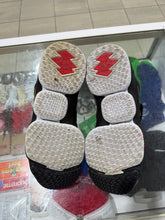 Load image into Gallery viewer, Nike LeBron 15 Red Diamond Turf