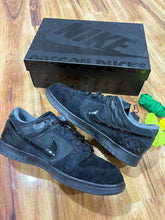 Load image into Gallery viewer, Nike Dunk Low Ducks of a Feather Black University of Oregon PE