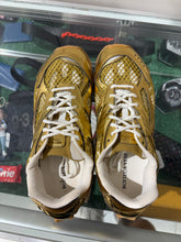 Load image into Gallery viewer, Bottega Veneta Orbit Gold