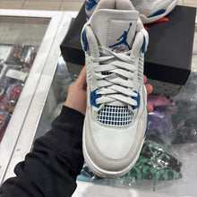 Load image into Gallery viewer, Jordan 4 Retro Military Blue (2024) (GS)