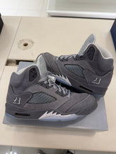 Load image into Gallery viewer, Jordan 5 Retro Wolf Grey (2026)