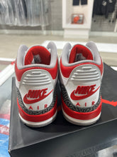 Load image into Gallery viewer, Jordan 3 Retro Fire Red (2022)