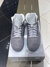 Load image into Gallery viewer, Jordan 5 Retro Wolf Grey (2026)