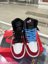 Load image into Gallery viewer, Jordan 1 Retro High Fearless UNC Chicago