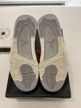Load image into Gallery viewer, Jordan 4 Retro Frozen Moments (Women's)