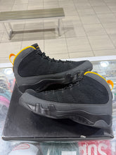 Load image into Gallery viewer, Jordan 9 Retro Dark Charcoal University Gold