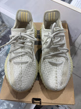 Load image into Gallery viewer, adidas Yeezy Boost 350 V2 Light