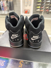 Load image into Gallery viewer, Jordan 5 Retro OG Black Metallic Reimagined