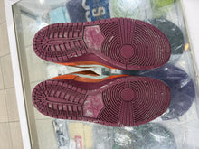 Load image into Gallery viewer, Nike SB Dunk Low Mystic Red Rosewood