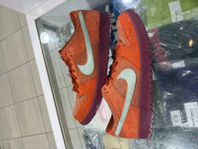 Load image into Gallery viewer, Nike SB Dunk Low Mystic Red Rosewood