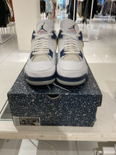 Load image into Gallery viewer, Jordan 4 Retro Midnight Navy