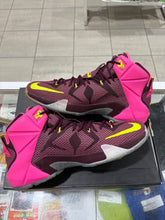 Load image into Gallery viewer, Nike LeBron 12 Double Helix