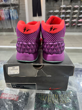 Load image into Gallery viewer, Nike Kyrie 1 Easter