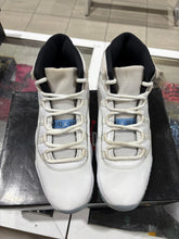 Load image into Gallery viewer, Jordan 11 Retro Legend Blue (2024)