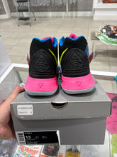 Load image into Gallery viewer, Nike Kyrie 5 Just Do It