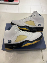 Load image into Gallery viewer, Jordan 5 Retro A Ma Maniére Dawn (Women's)