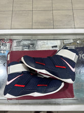 Load image into Gallery viewer, Nike LeBron Zoom Soldier 10 USA