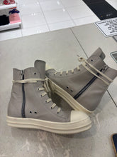 Load image into Gallery viewer, Rick Owens Grey Temple Sneakers