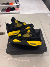 Load image into Gallery viewer, Jordan 4 Retro Thunder (2023)