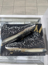 Load image into Gallery viewer, Nike LeBron 17 Black White