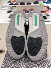 Load image into Gallery viewer, Jordan 3 Retro Green Glow