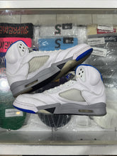 Load image into Gallery viewer, Jordan 5 Retro White Stealth (2021)