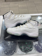 Load image into Gallery viewer, Jordan 11 Retro Legend Blue (2024)