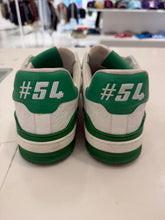 Load image into Gallery viewer, LV Trainer