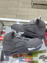 Load image into Gallery viewer, Jordan 5 Retro Wolf Grey (2026)