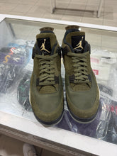 Load image into Gallery viewer, Jordan 4 Retro SE Craft Medium Olive