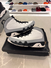 Load image into Gallery viewer, Jordan 9 Retro Barons