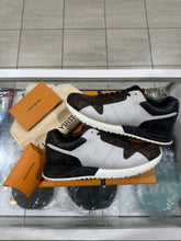 Load image into Gallery viewer, Louis Vuitton Run Away Triple Monogram