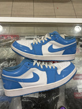 Load image into Gallery viewer, Jordan 1 Low SE White Legend Blue