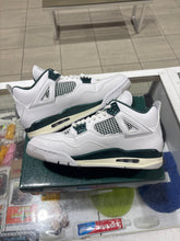 Load image into Gallery viewer, Jordan 4 Retro Oxidized Green