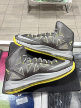 Load image into Gallery viewer, Nike LeBron X Canary