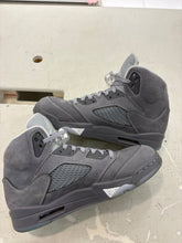 Load image into Gallery viewer, Jordan 5 Retro Wolf Grey (2026)