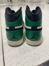 Load image into Gallery viewer, Jordan Defining Moments Pack One 60 Pts