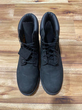 Load image into Gallery viewer, Timberland 6&quot; Boot Black Nubuck Premium