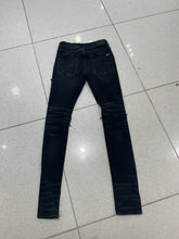 Load image into Gallery viewer, Amiri Black/Pink