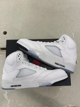 Load image into Gallery viewer, Jordan 5 Retro White Metallic (2026)