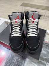 Load image into Gallery viewer, Jordan 5 Retro OG Black Metallic Reimagined