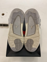 Load image into Gallery viewer, Jordan 4 Retro Frozen Moments (Women's)