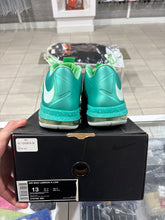 Load image into Gallery viewer, Nike LeBron X Low Easter