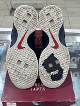 Load image into Gallery viewer, Nike LeBron Zoom Soldier 10 USA